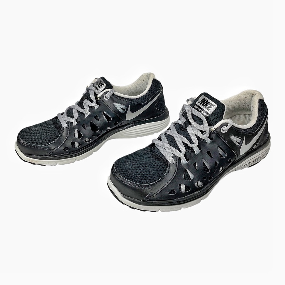 ✨Host pick✨ Nike Dual Run 2 Running Shoe Size 7 Black White Great Used Condition - Picture 2 of 13